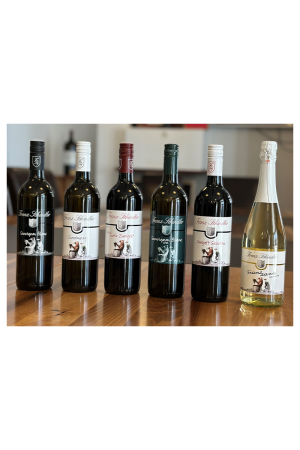 verschiedene Weinflaschen